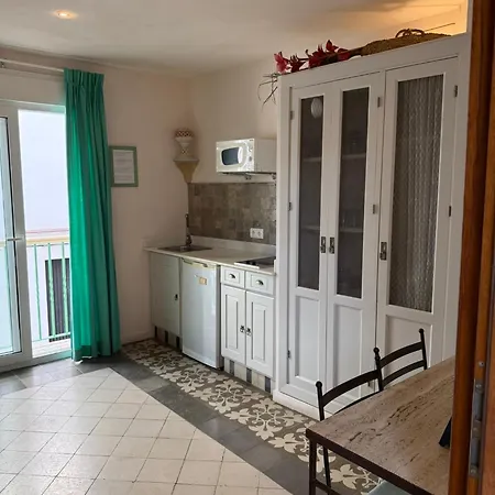 Goya Homes Appartamento *