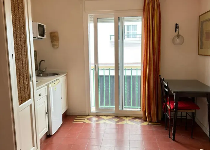 Goya Homes Apartment *